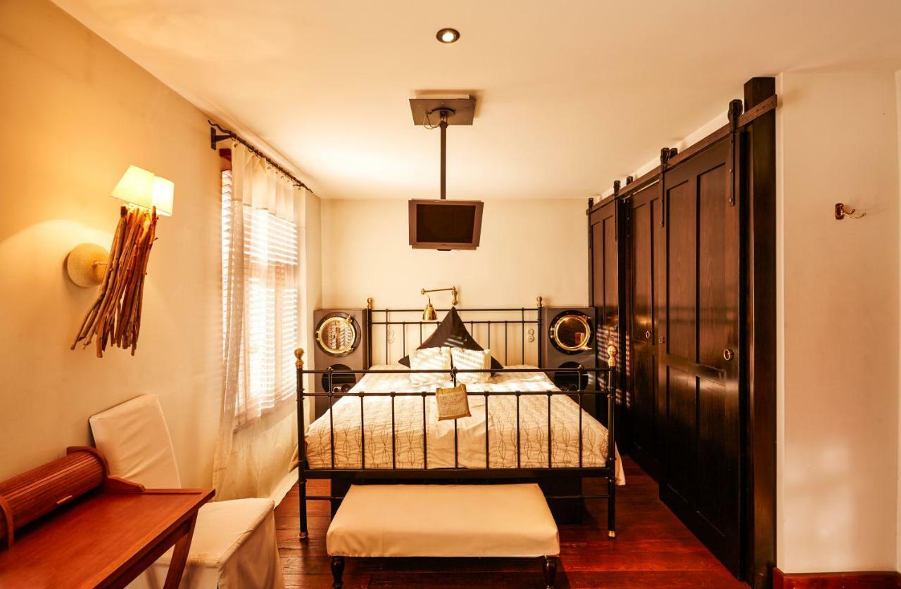 Der Zauberlehrling Otel Stuttgart Dış mekan fotoğraf